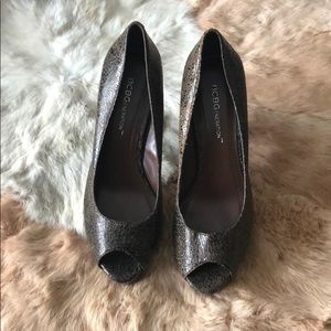 BCBGeneration leather  Peep Toes 👠